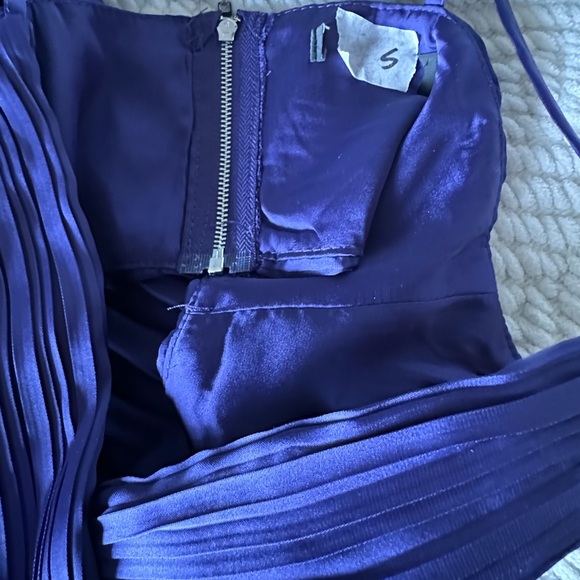 Lulu’s Got the Glam Satin Navy Blue / Purple Pleated Cutout Maxi Dress NWOT M - Picture 10 of 13